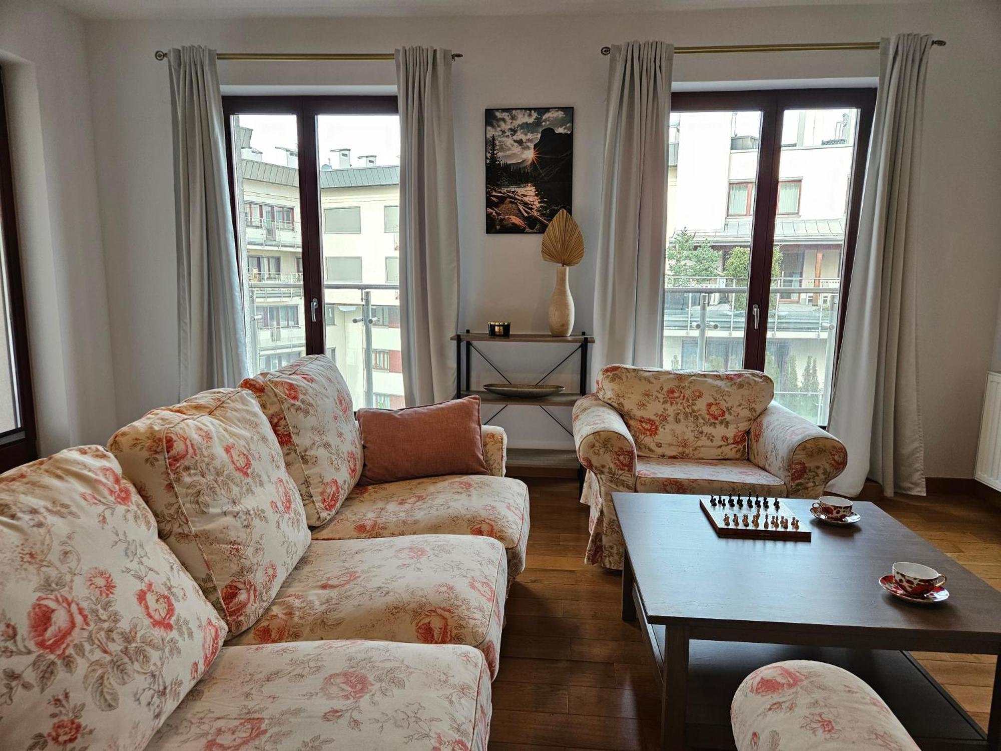 Bulwary Wislane Krakow Apartament Ludwinowska Przy Forum By Noclegi Renters Kültér fotó